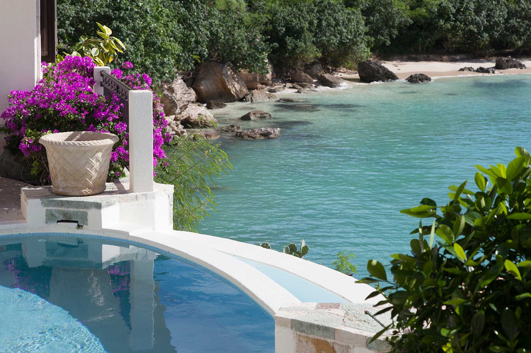 Rock Cottage Antigua - Plunge Pool Rock Cottage Antigua - 5 bedroom luxury villa