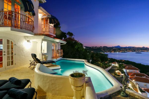 Villa Periwinkle