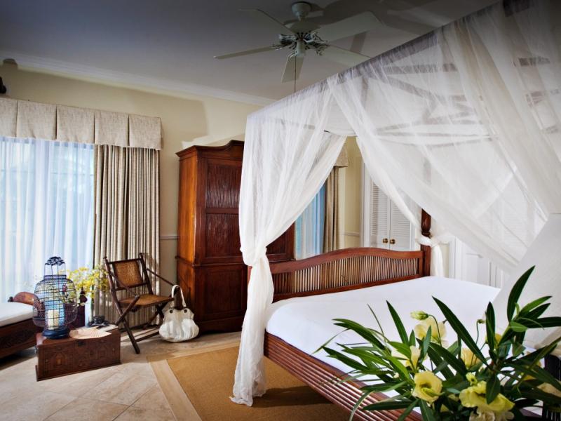 Point Grace , Grace Bay  