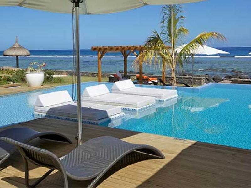 Leora Beach , South Coast  