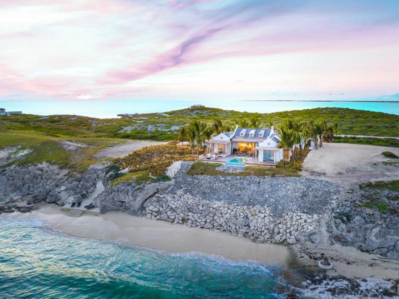 Ambergris Cay  , Ambergris Cay  