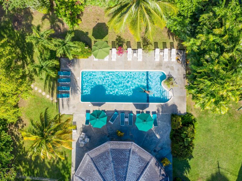 Plantation Beach Villas , Stonehaven Bay  